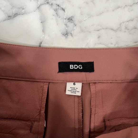 BDG dusty rose salmon mauve straight leg crop trouser pants size 6 - Picture 8 of 9